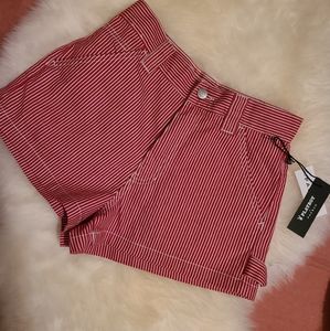 ❤🤍LAST CHANCE Pinstripe Heart Pocket Shorts 🤍❤